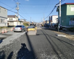 施工状況(12) 下層路盤搬入