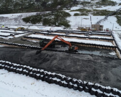 施工状況(3) 浚渫作業【東浦漁港-3.5m】