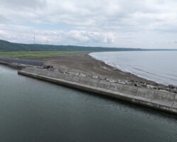 完成(1) 南防波堤