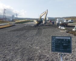 施工状況(3) 下層路盤敷均し