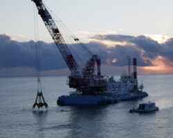 施工状況(10) 大割石投入れ2