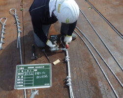 施工状況(2) 主索ケーブル加工状況