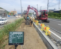 施工状況(3) 歩道路盤工
